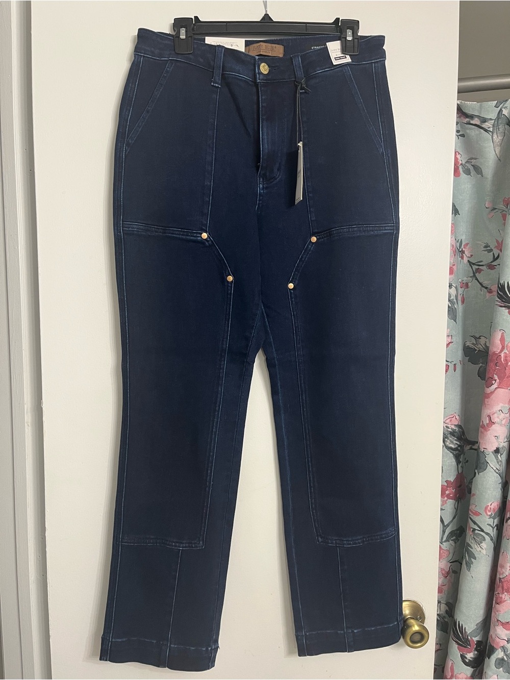 Judy Bluen Indigo Straight-Leg Jeans